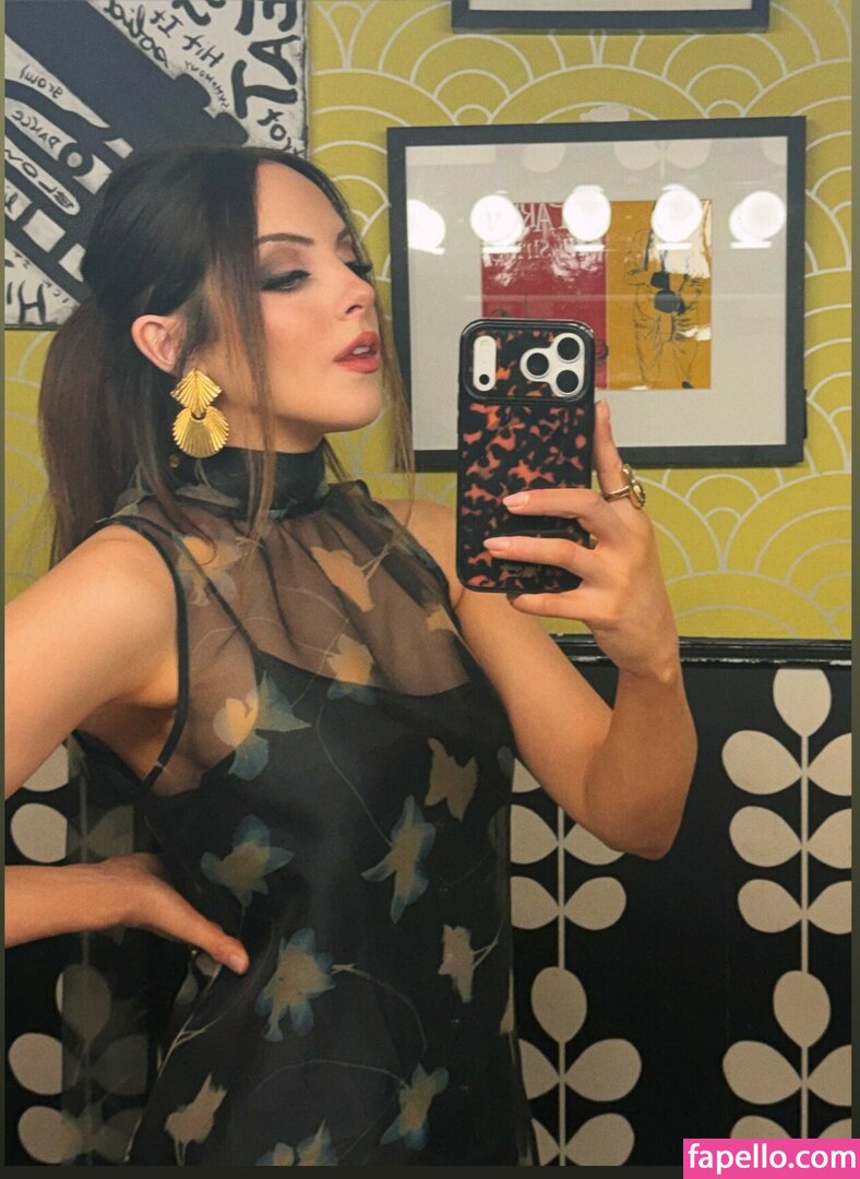 Elizabeth Gillies