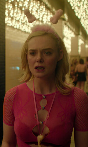 Elle Fanning #4896