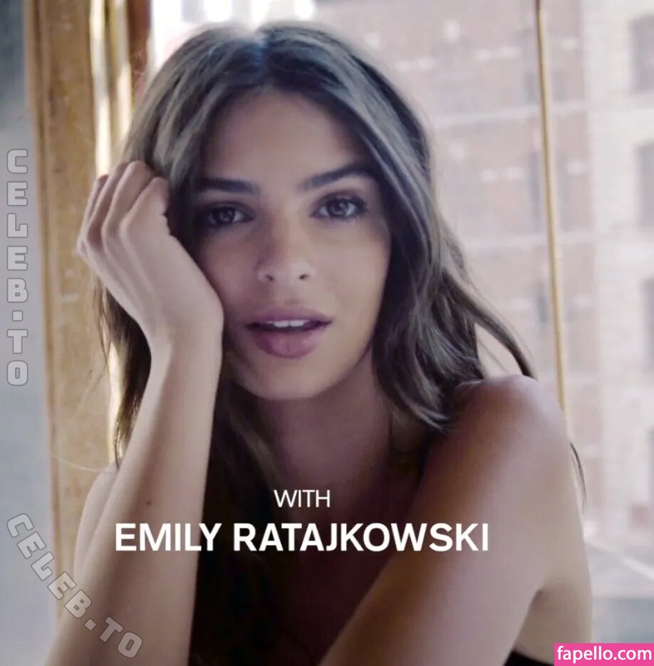 Emily Ratajkowski