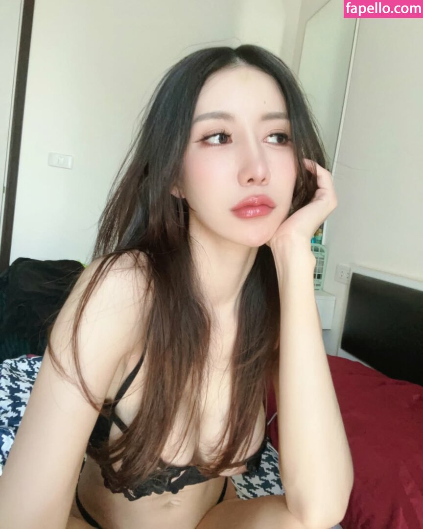 fffrofaizzz / frofaizzz Nude Leaked OnlyFans Photo #740