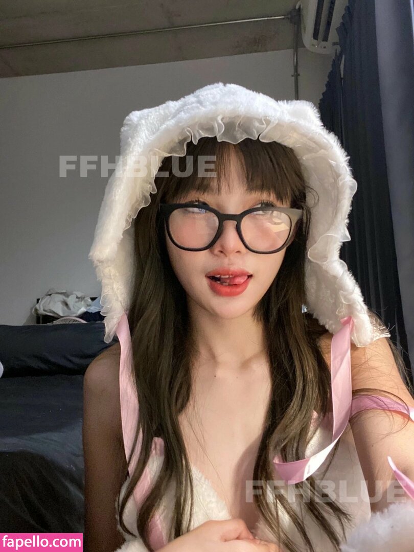 ffffangsu_ / ffhblue / ffhblue__ / rblue Nude Leaked OnlyFans Photo #10