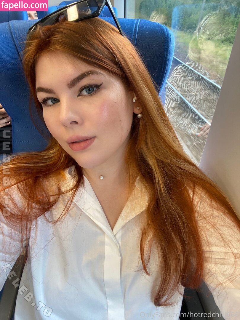 Ffoxyflame Nude Leaked OnlyFans Photo #5