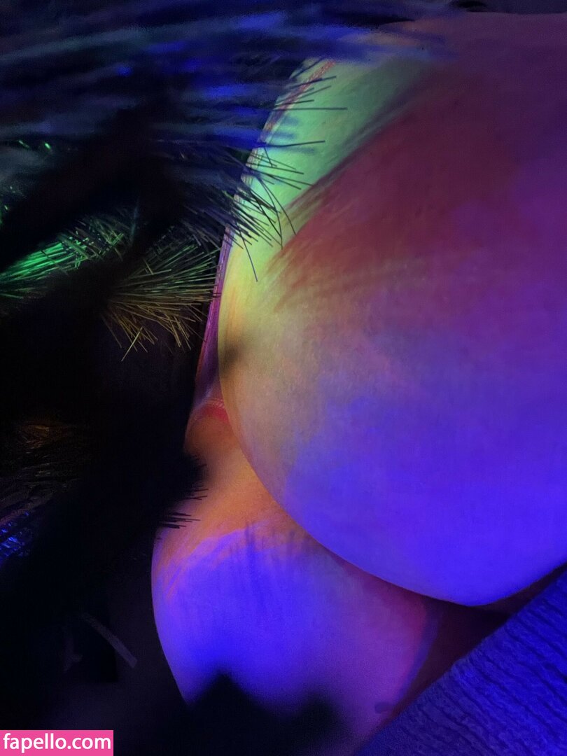 ffs_roxanne / ffsroxanne Nude Leaked  Photo #10