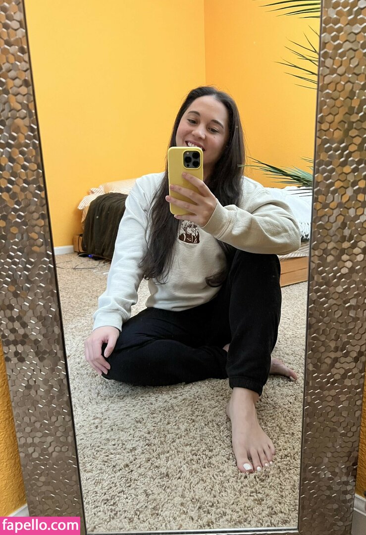 ffs_roxanne / ffsroxanne Nude Leaked  Photo #16