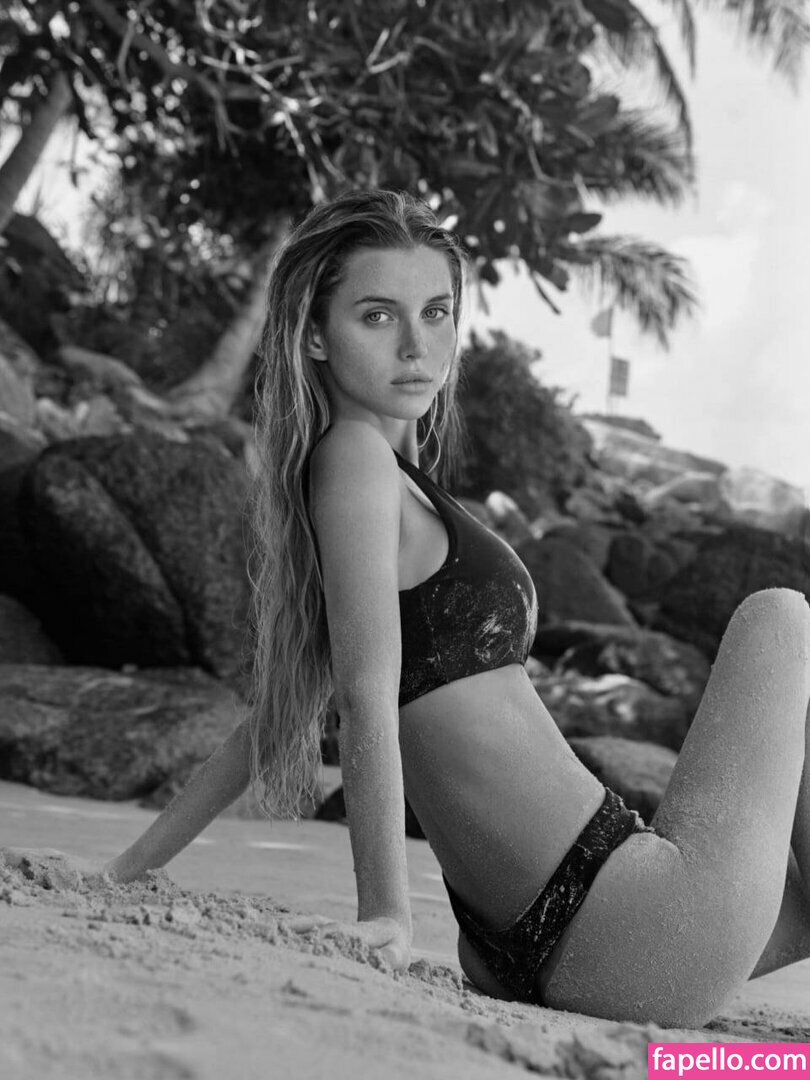 Elizaveta Stefanovna / Genlistef / jenandfreddie Nude Leaked OnlyFans Photo #12