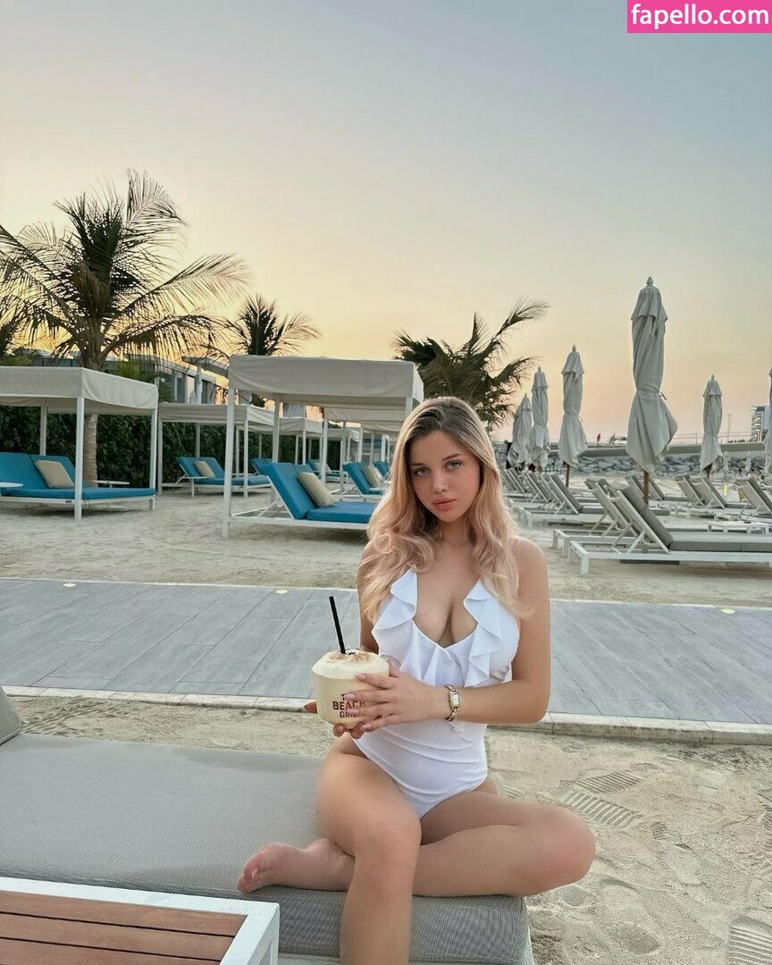 Elizaveta Stefanovna / Genlistef / jenandfreddie Nude Leaked OnlyFans Photo #18