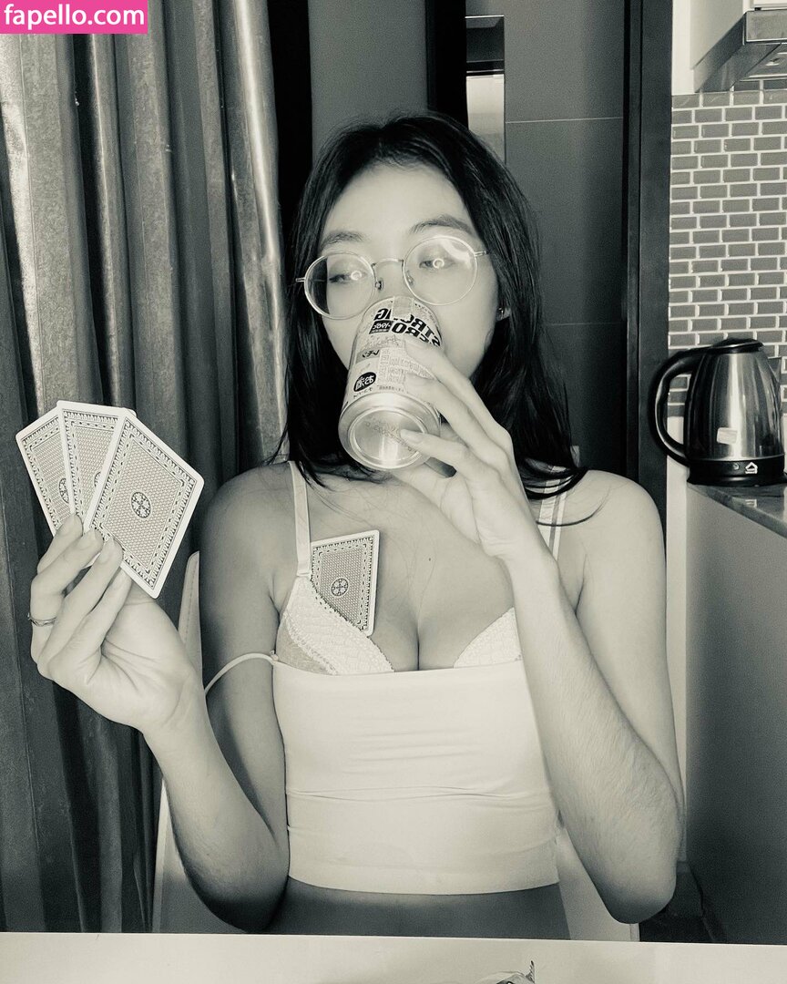 Dayone_ps / GGoldenbee / goldenbeelive Nude Leaked OnlyFans Photo #17