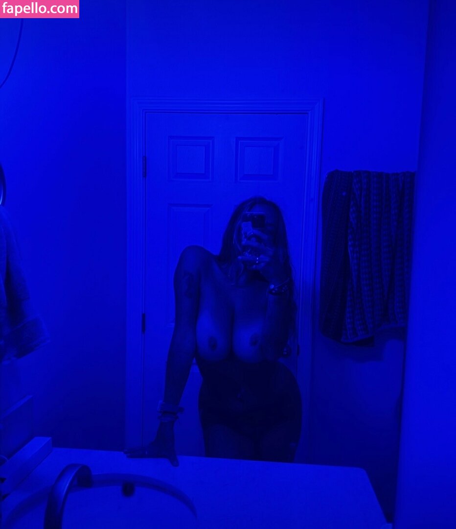 Ggretchenn7777 / gg_bella777 Nude Leaked OnlyFans Photo #6