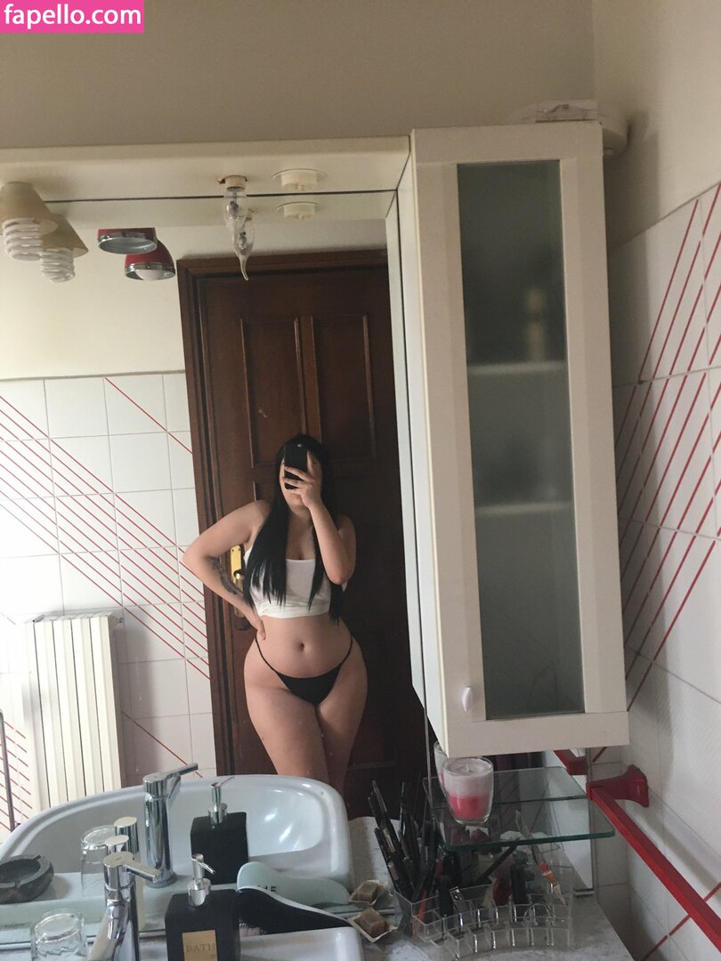 Iiamalis Nude Leaked  Photo #11