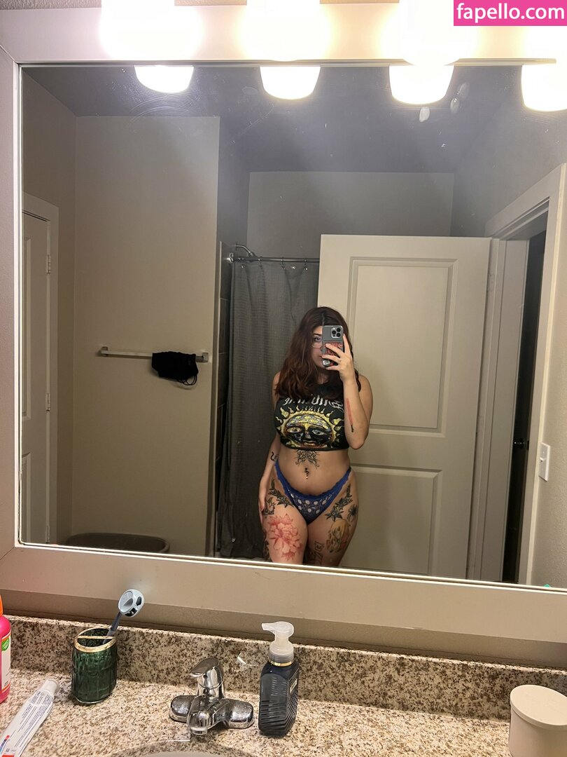 IiIjiggles / idali.guebara18 / jigglesssss / peachyidali Nude Leaked OnlyFans Photo #102