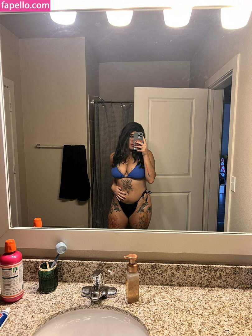 IiIjiggles / idali.guebara18 / jigglesssss / peachyidali Nude Leaked OnlyFans Photo #110