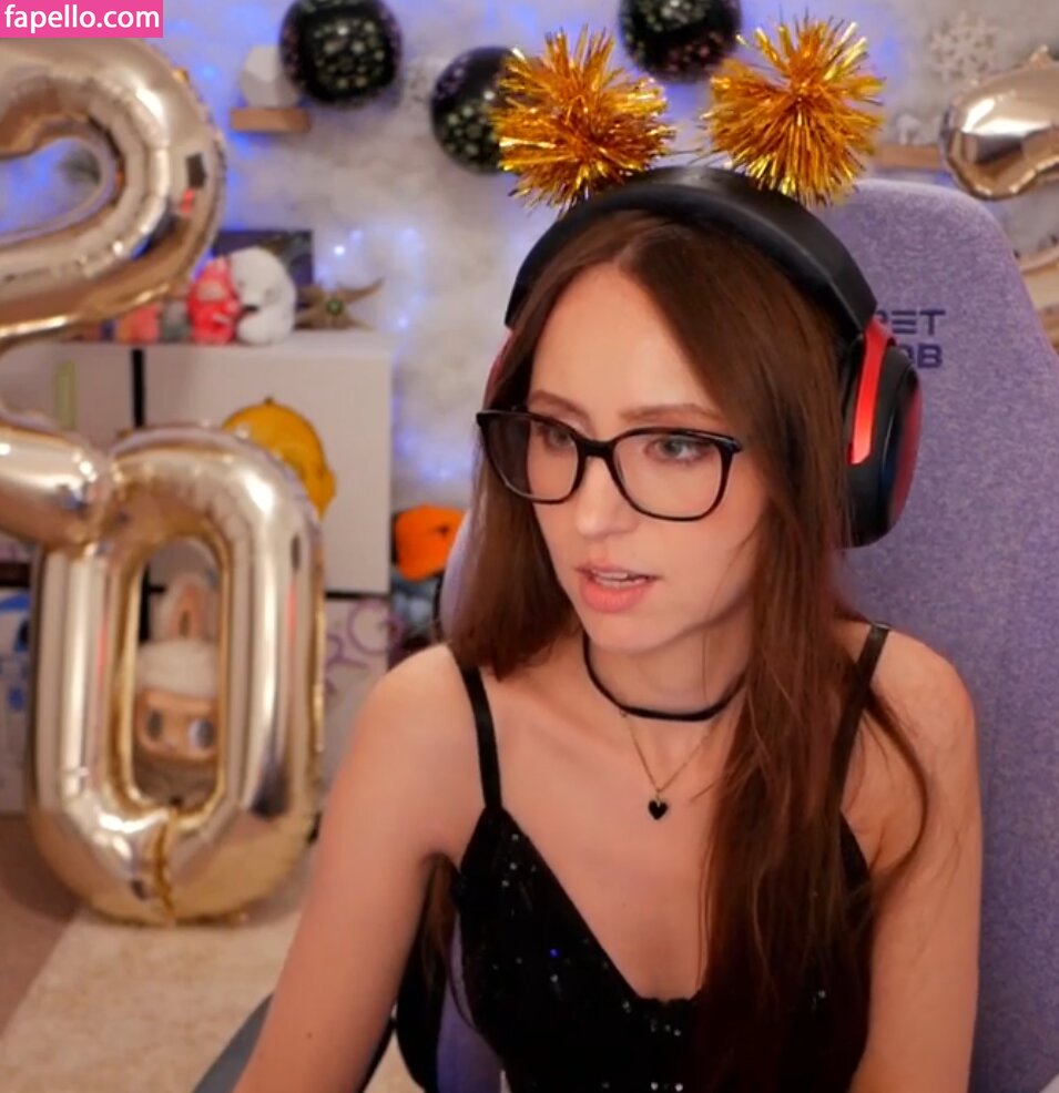 iiiZwerg Nude Leaked  Photo #22