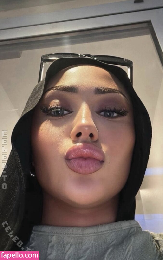 Iiso.abyy / iso.abyy Nude Leaked  Photo #17