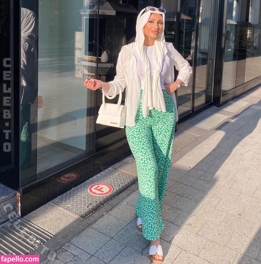 Iiso.abyy / iso.abyy Nude Leaked  Photo #30