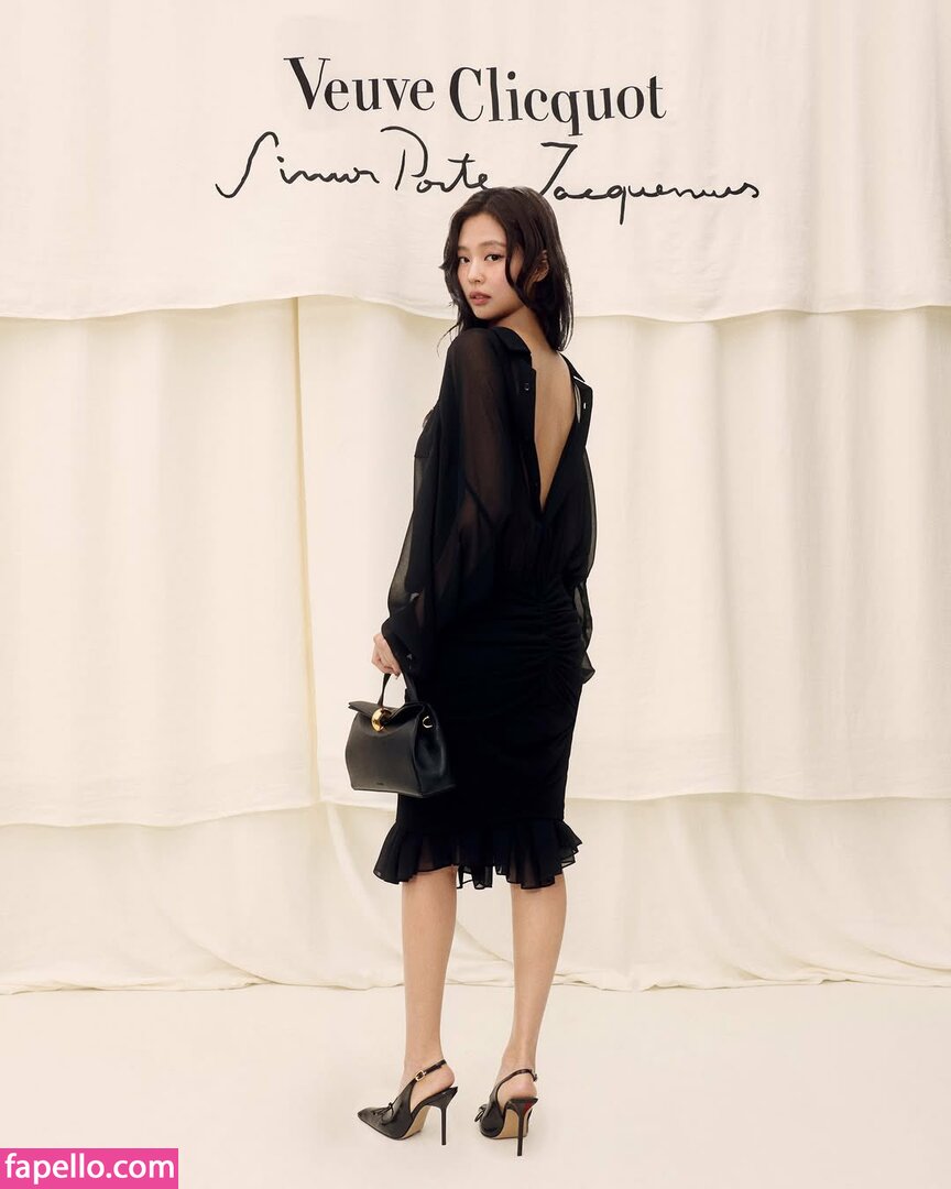 Jennie | BLΛƆKPIИK #4273