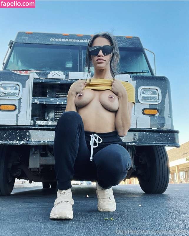 JJaimze / jessica_jaimze / jessicajaimze Nude Leaked OnlyFans Photo #19