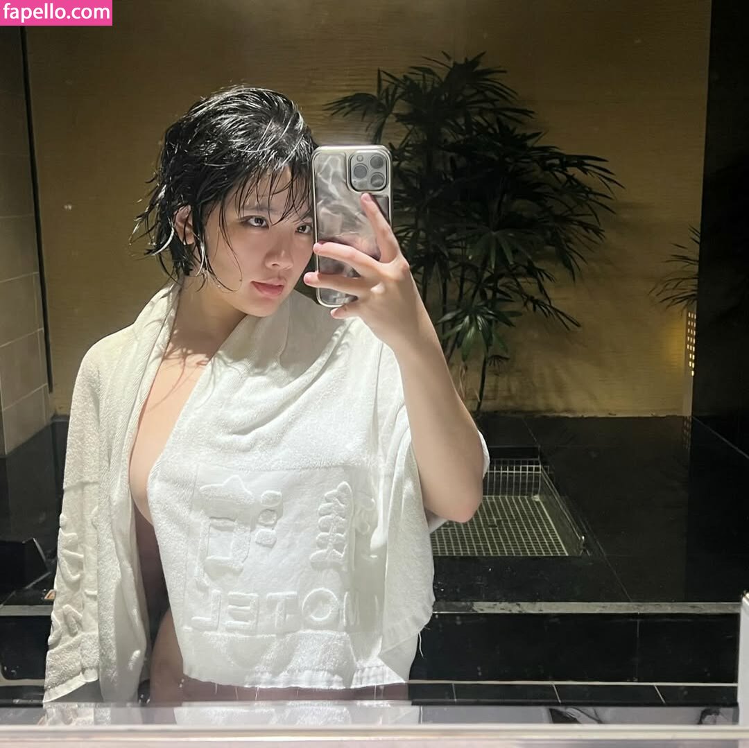 jade nguyen / jjryhs Nude Leaked  Photo #1