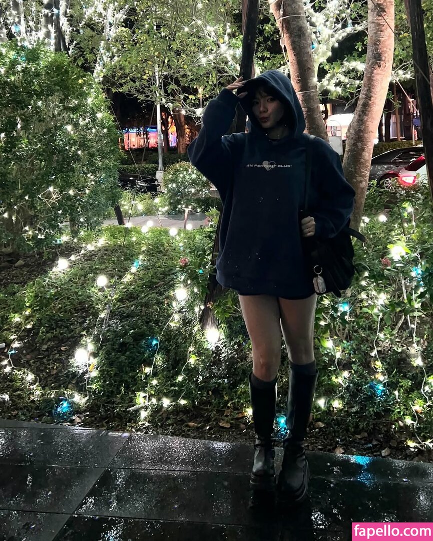 jade nguyen / jjryhs Nude Leaked  Photo #9