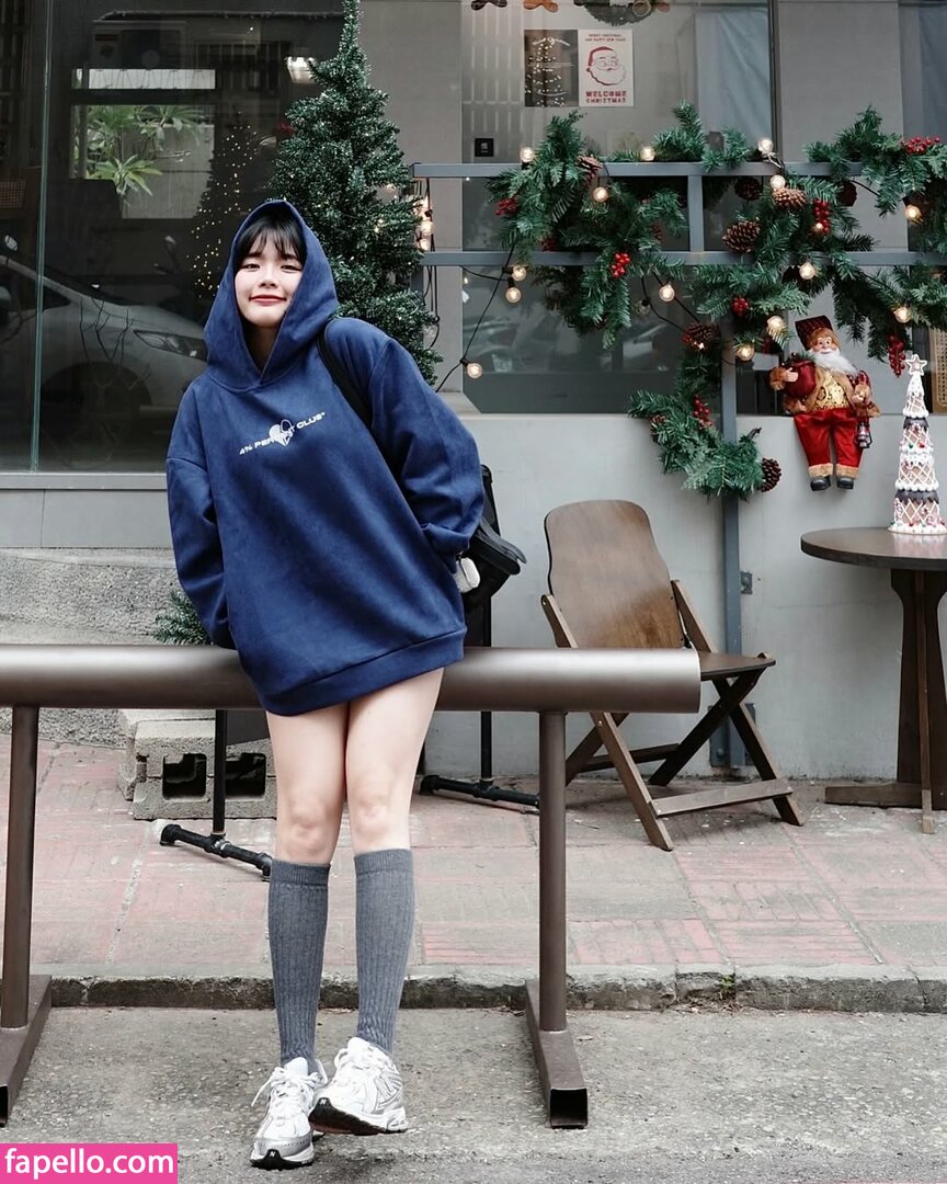 jade nguyen / jjryhs Nude Leaked  Photo #10