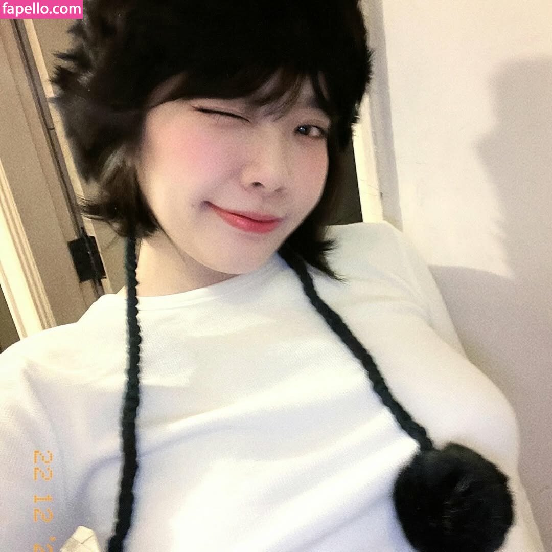 jade nguyen / jjryhs Nude Leaked  Photo #36