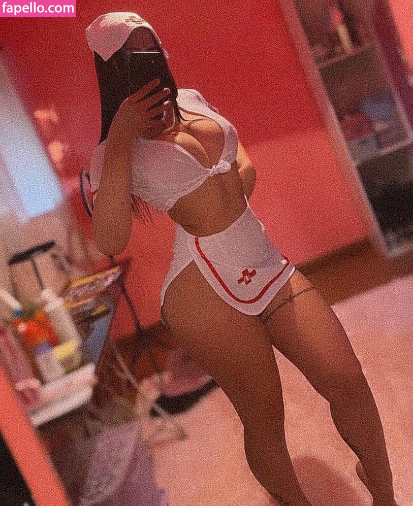 Jjuliivargass Nude Leaked OnlyFans Photo #11