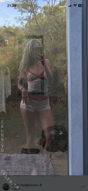 Keely Hodgkinson #555