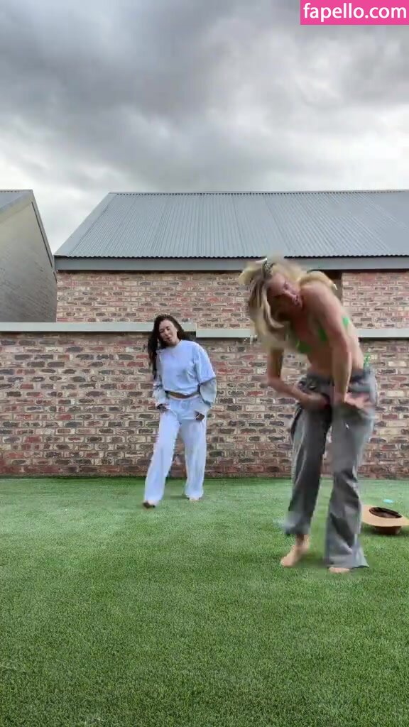 Keely Hodgkinson #558