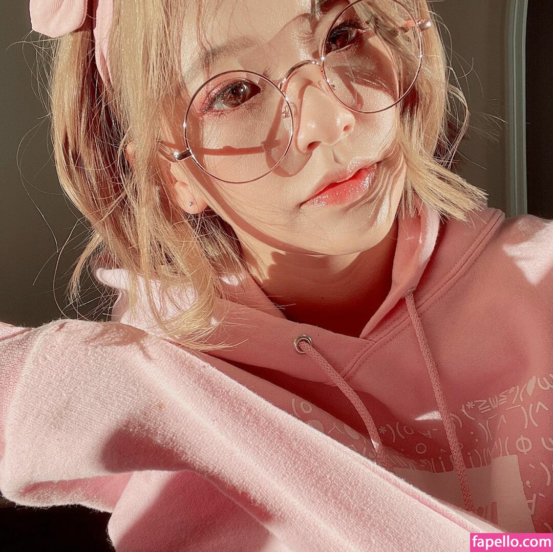 Kkatamina / Miyoung Nude Leaked OnlyFans Photo #178