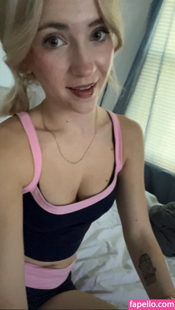 kkbooksss Nude Leaked OnlyFans Photo #2