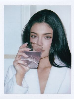 Kylie Jenner #4572