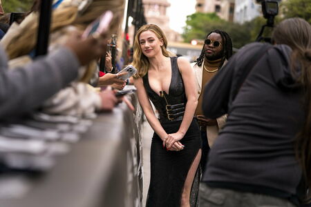 Lili Reinhart