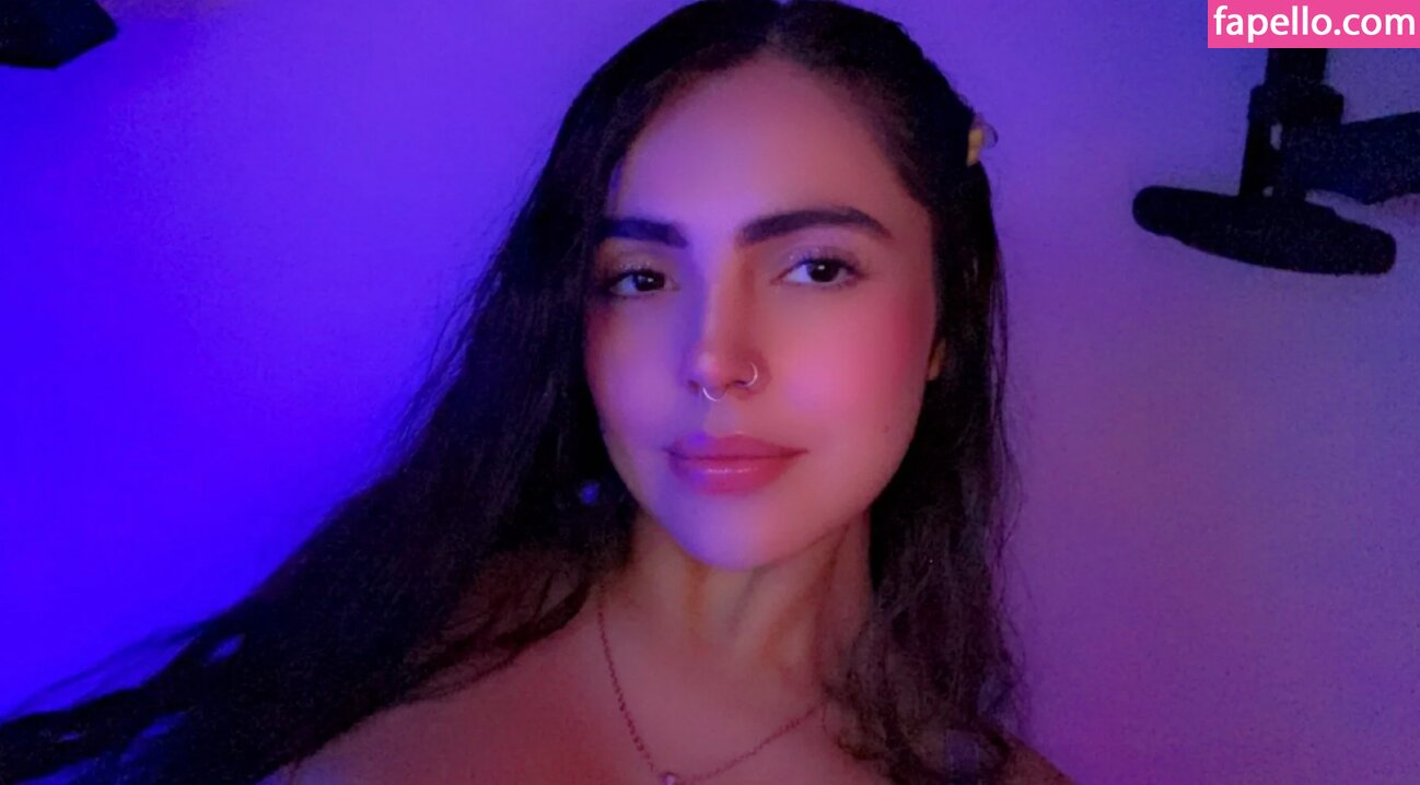 Rainnbow_ / llanna / llanna_ / llannagg Nude Leaked  Photo #16