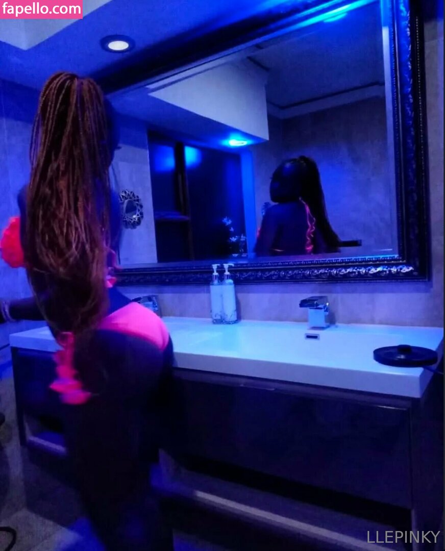 llepinky Nude Leaked OnlyFans Photo #10