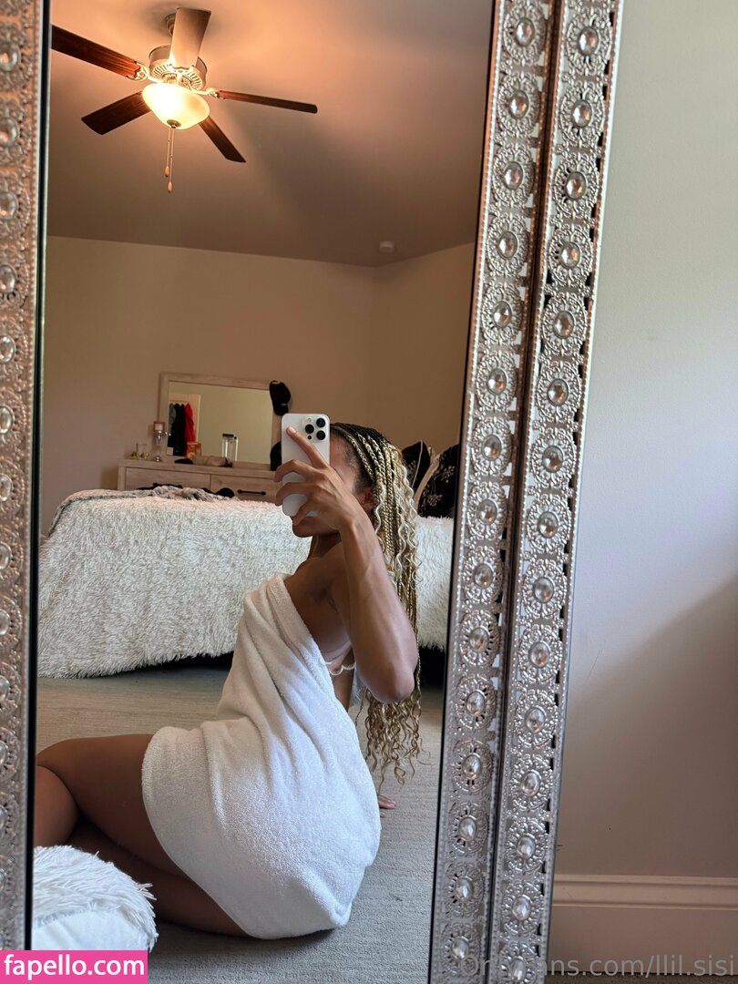 llil.sisi / officallilsisi Nude Leaked OnlyFans Photo #20