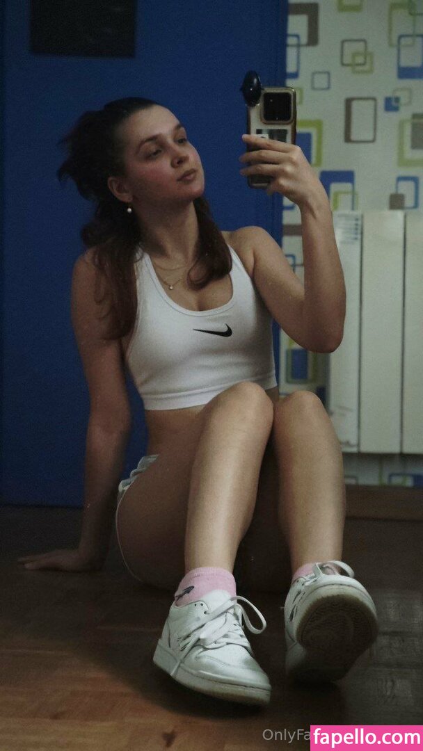 llily.18 / llily18 Nude Leaked OnlyFans Photo #5