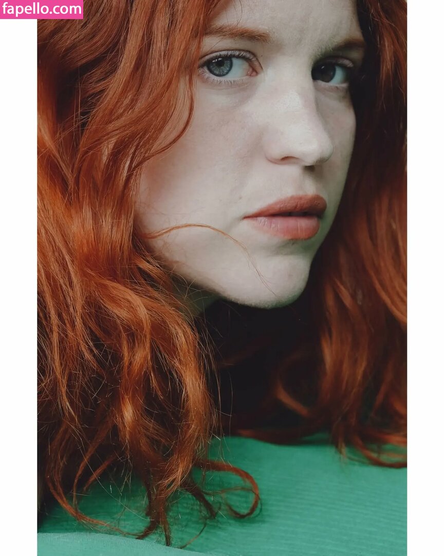 Laura / Llt Red / llt.red Nude Leaked  Photo #2