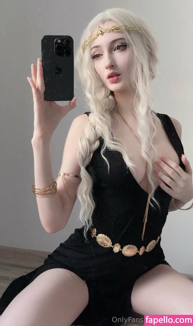 llunafay Nude Leaked OnlyFans Photo #3