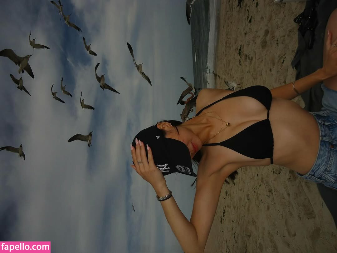 fionalinnn / lluvfifii / lu.vfi.fi Nude Leaked  Photo #10