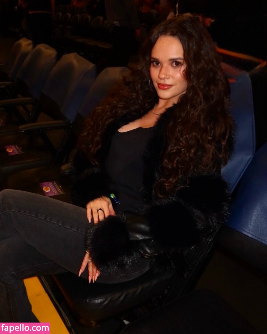 Madison Pettis #1236