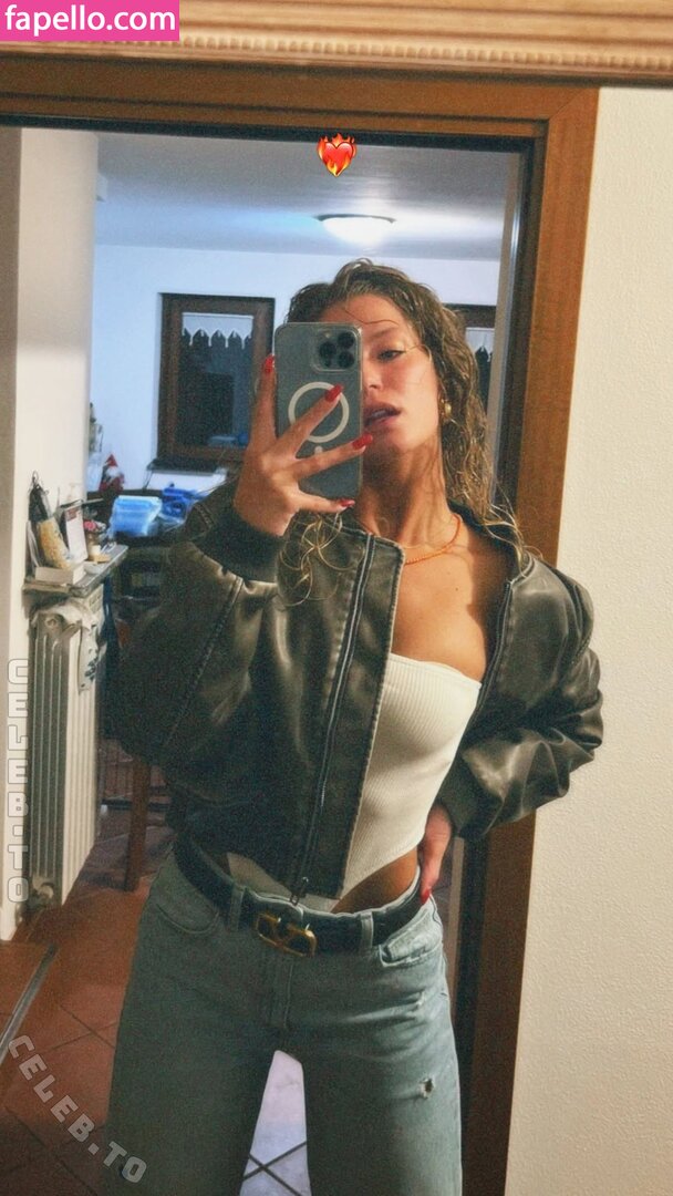 martiitagliabue Nude Leaked  Photo #10