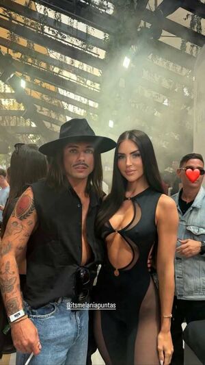 Melania Puntas #211