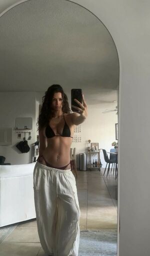 Mia Wynn #188