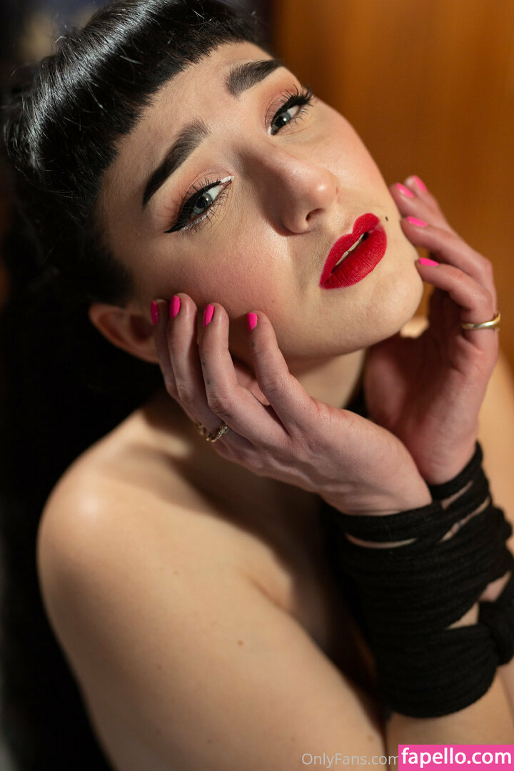 mme.cissy / mme_cissy / mmecissysubs Nude Leaked OnlyFans Photo #38