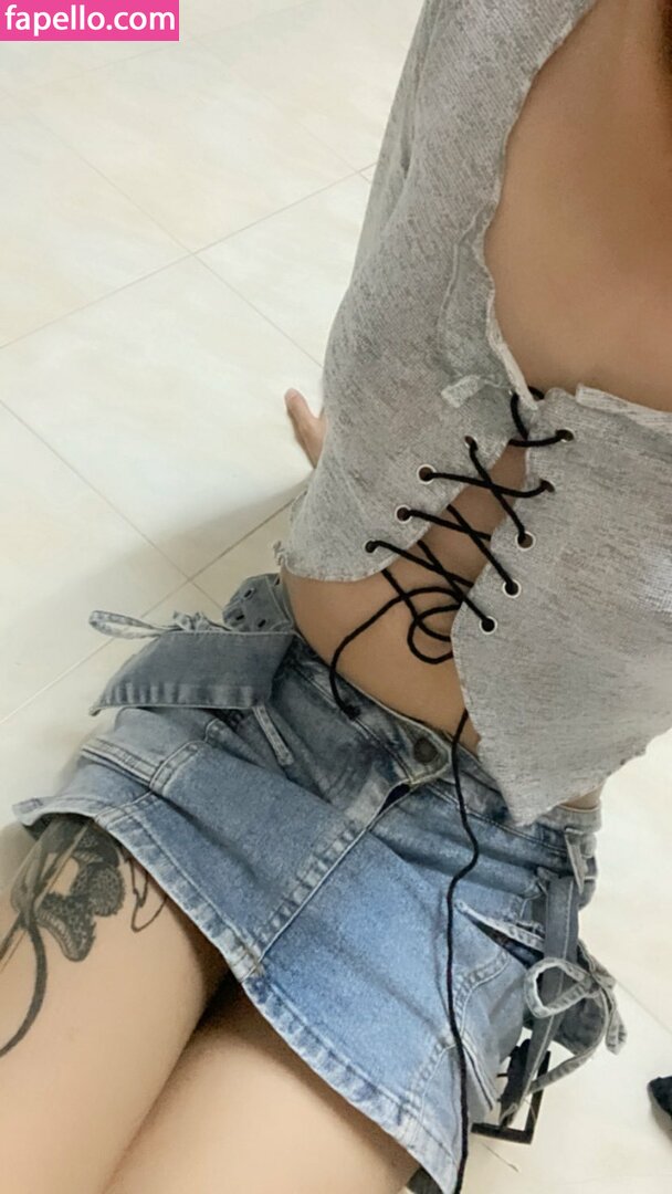 MMiko / mikomiko9934 / mikomiko_bend / mmiko.and Nude Leaked  Photo #5