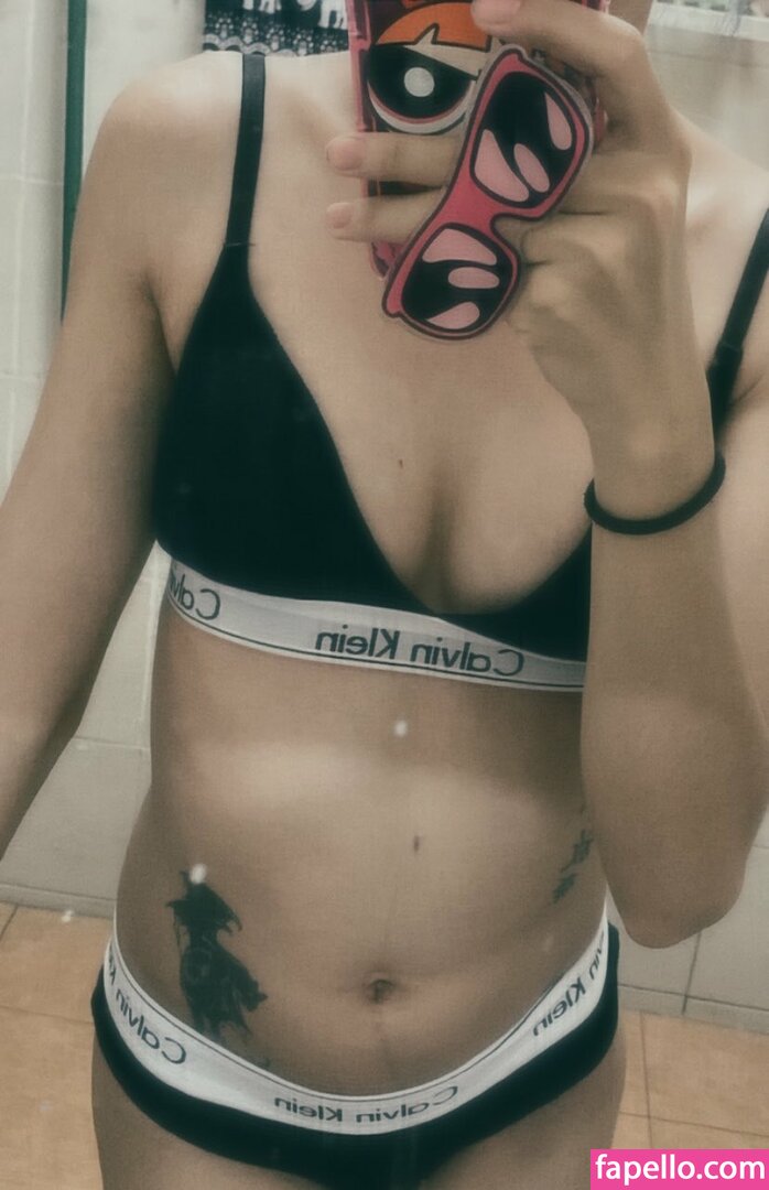 MMiko / mikomiko9934 / mikomiko_bend / mmiko.and Nude Leaked  Photo #17