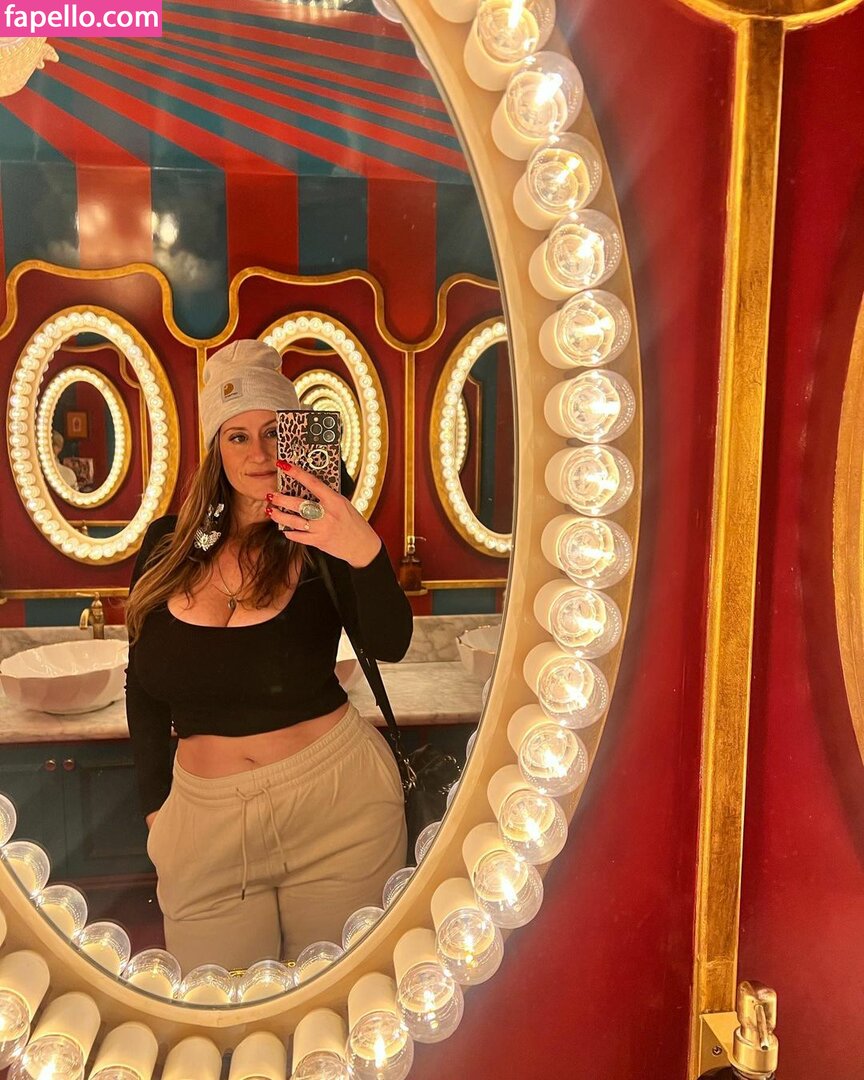 Anna / annaleigh757 / bellasolle / busty / curvy teacher / kathryn_smith / mmmaaarrryyyyyy / sandrafoxxxy / viki.winki Nude Leaked OnlyFans Photo #5