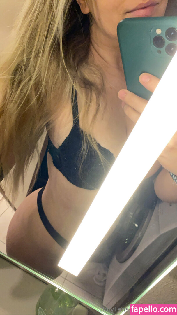 mmmilla Nude Leaked OnlyFans Photo #2