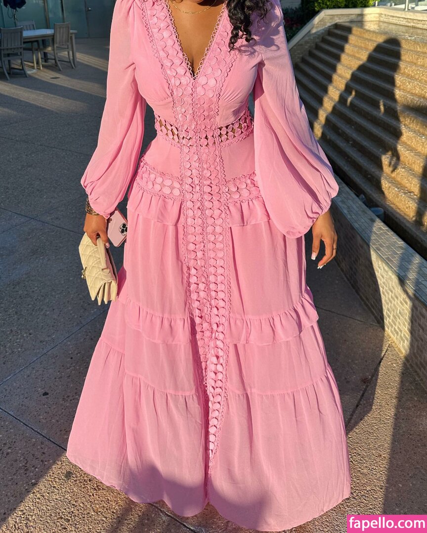 Nneka / _KissAndBlush / whoisnneka Nude Leaked  Photo #9