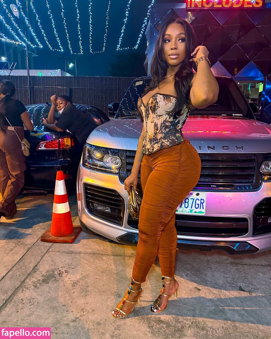 Nneka / _KissAndBlush / whoisnneka Nude Leaked  Photo #20