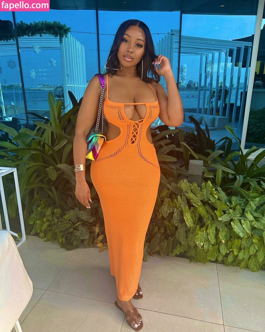 Nneka / _KissAndBlush / whoisnneka Nude Leaked  Photo #23